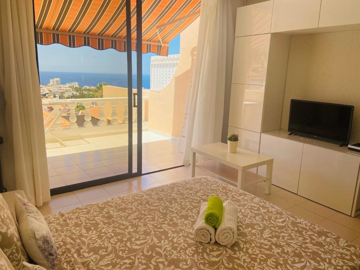 Paradise Court Адехе Екстер'єр фото
